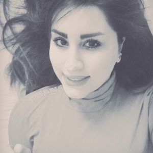 Meet your Posher, Sarina